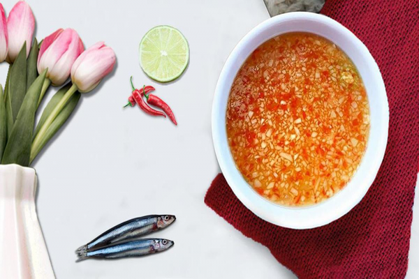 Nước mắm cá cơm - vị ngon ẩm thực Việt